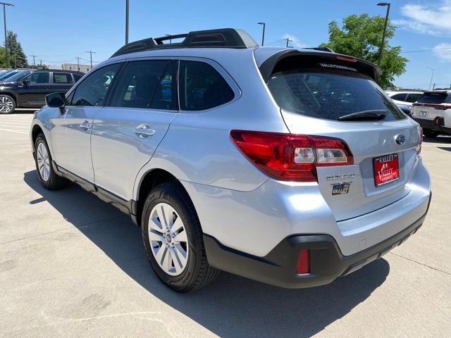Used 2019 Subaru Outback 2.5i AWD/4WD image 3