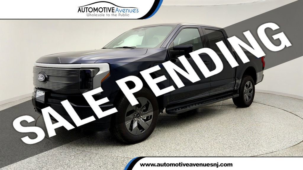 Used 2024 Ford F150 Lightning Lariat AWD/4WD image 1