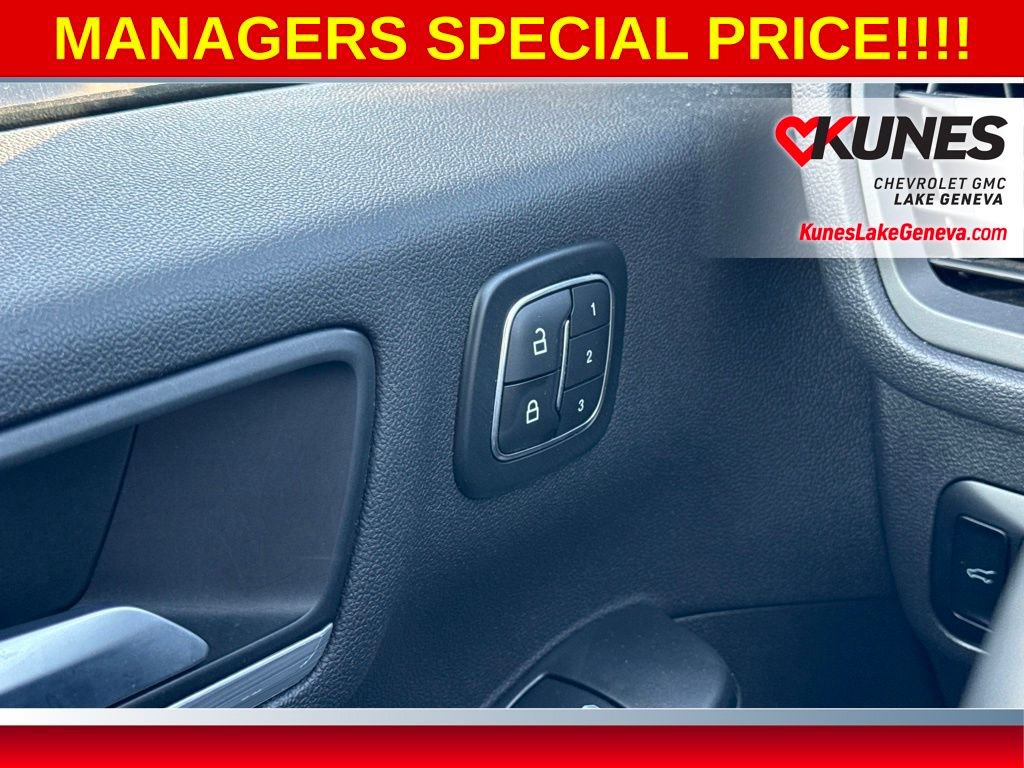 Used 2024 Ford Escape Platinum AWD/4WD image 47