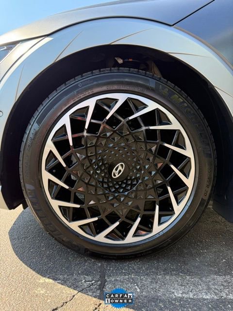 Used 2024 Hyundai Ioniq 5 Limited image 53