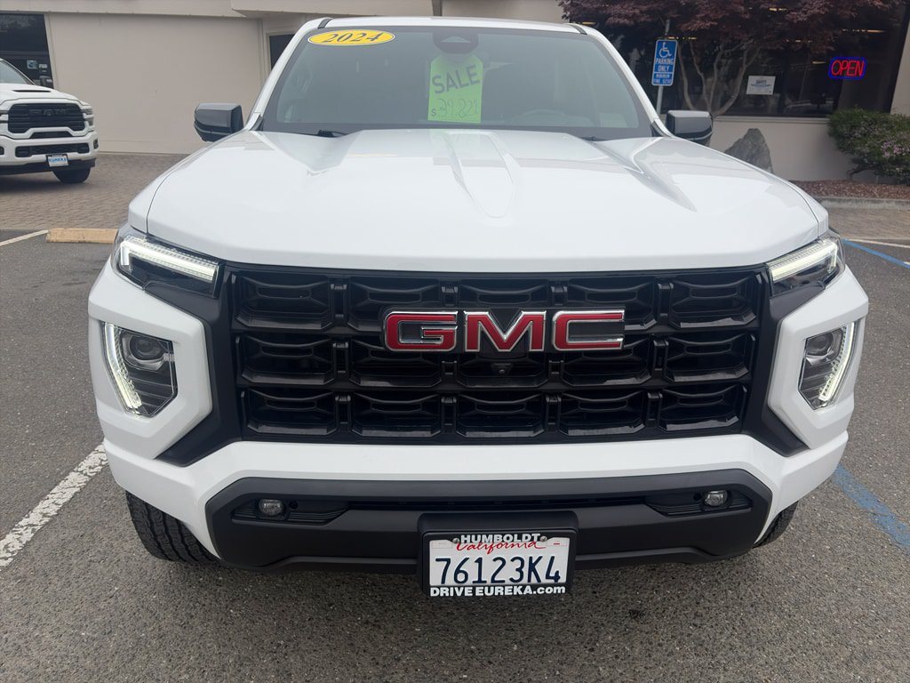 Used 2024 GMC Canyon Elevation w/ Convenience Package AWD/4WD image 24