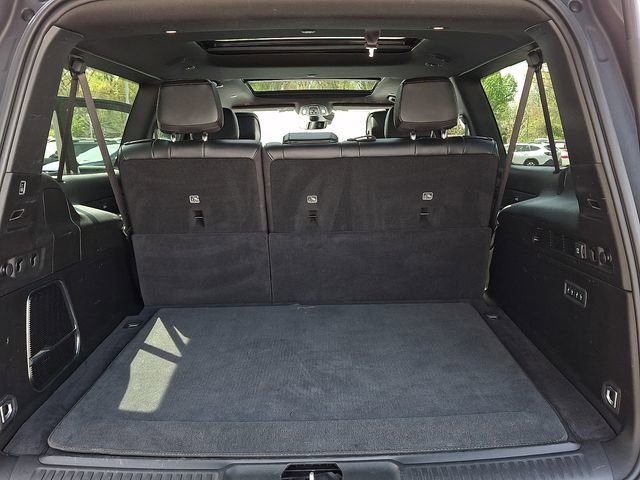 Used 2024 Jeep Wagoneer L Series II w/ Premium Group I image 30