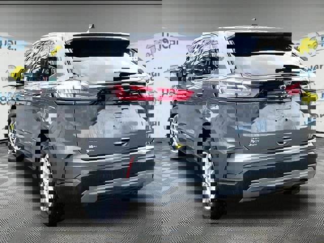 Used 2021 Ford Edge SEL w/ Cargo Accessory Package AWD/4WD image 2