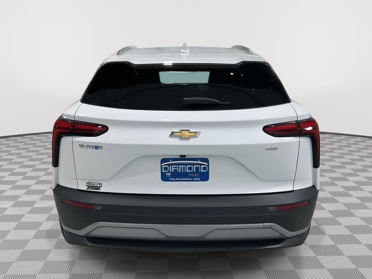 Used 2025 Chevrolet Blazer EV LT image 4