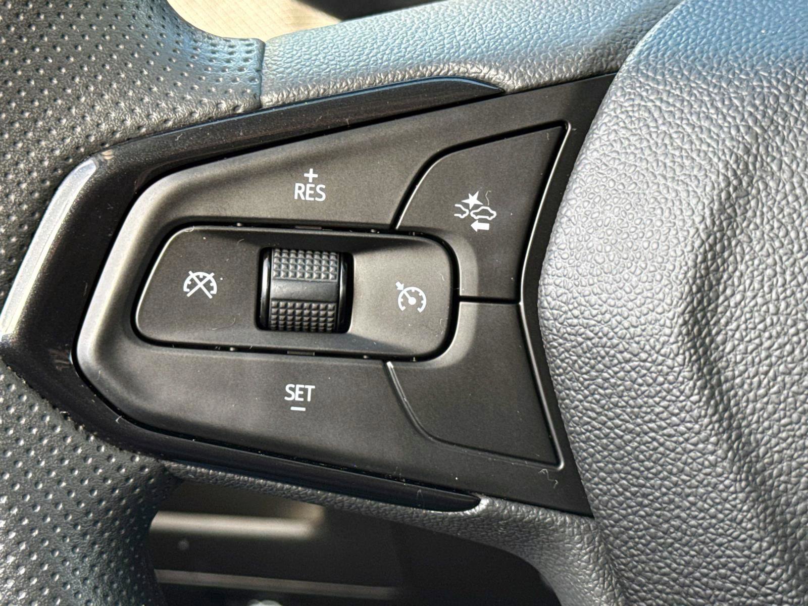 Used 2024 Chevrolet TrailBlazer LT image 19