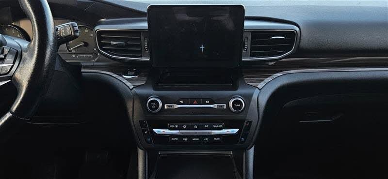 Used 2020 Ford Explorer Limited w/ Class III Trailer Tow Package image 13