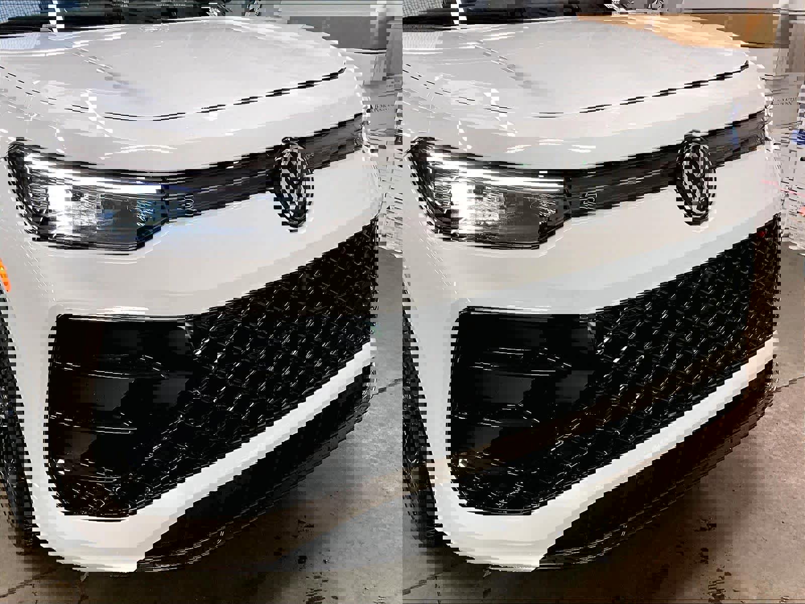 New 2026 Volkswagen Tiguan SE R-Line image 34