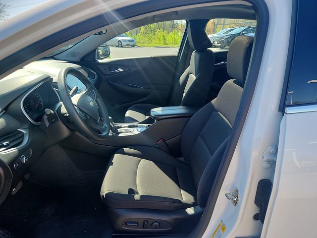 Used 2023 Chevrolet Malibu LT FWD image 13