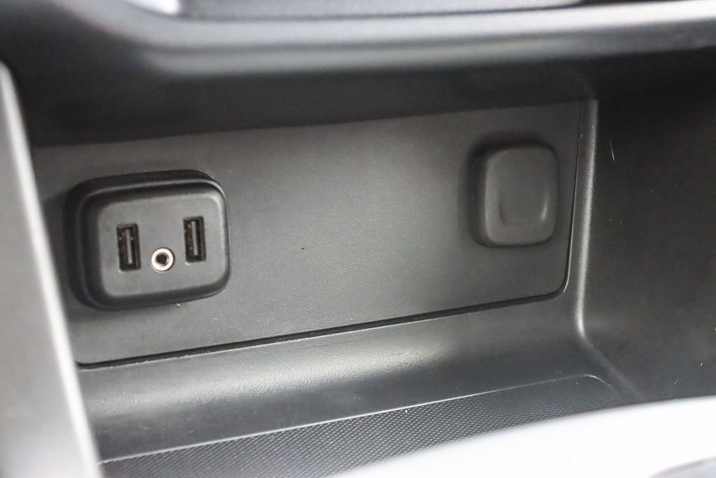 Used 2021 Chevrolet Colorado LT w/ Safety Package image 31