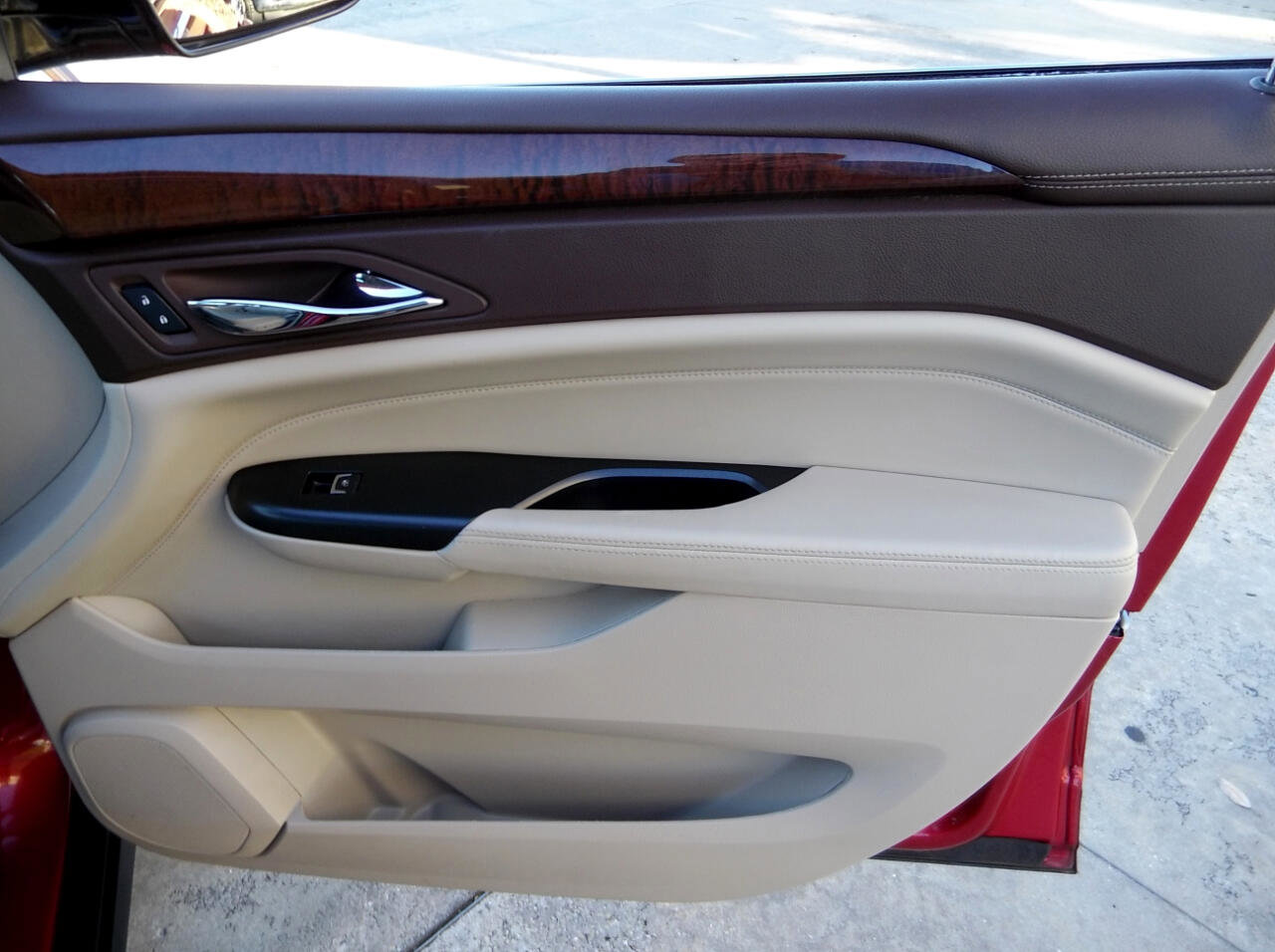 Used 2015 Cadillac SRX Performance w/ Driver Awareness Package FWD image 25