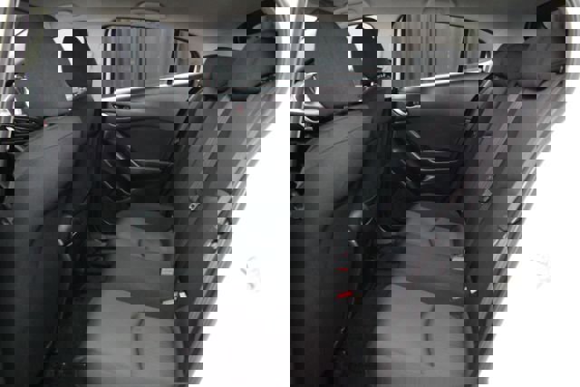 Used 2016 MAZDA MAZDA3 i Sport image 19