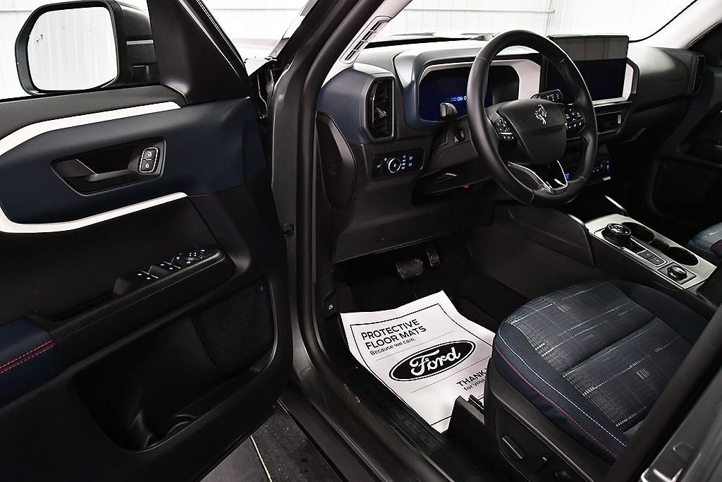 Used 2025 Ford Bronco Sport Heritage w/ Convenience Package image 15
