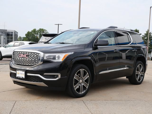 Used 2019 GMC Acadia Denali AWD/4WD image 3