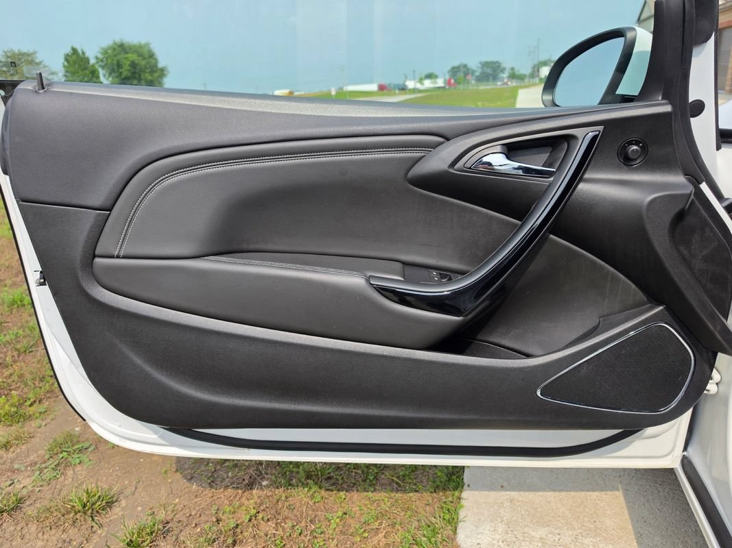 Used 2016 Buick Cascada Premium FWD image 16