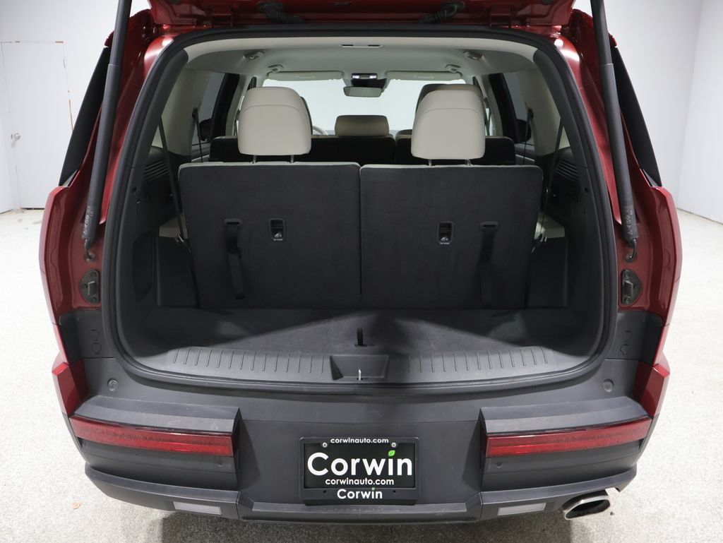 Used 2025 Hyundai Santa Fe SEL AWD/4WD image 19