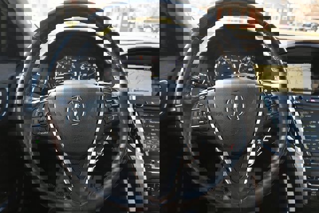 Used 2018 Acura TLX 2.4L Tech Pkg image 45