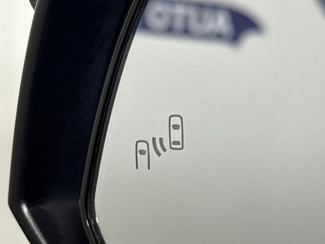 Used 2023 Toyota 4Runner Limited image 26