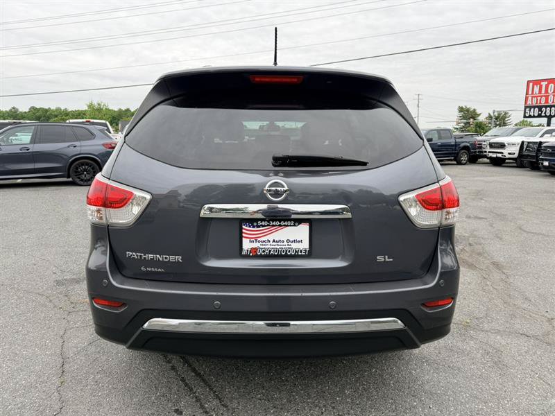 Used 2013 Nissan Pathfinder SL w/ Cargo Pkg FWD image 6