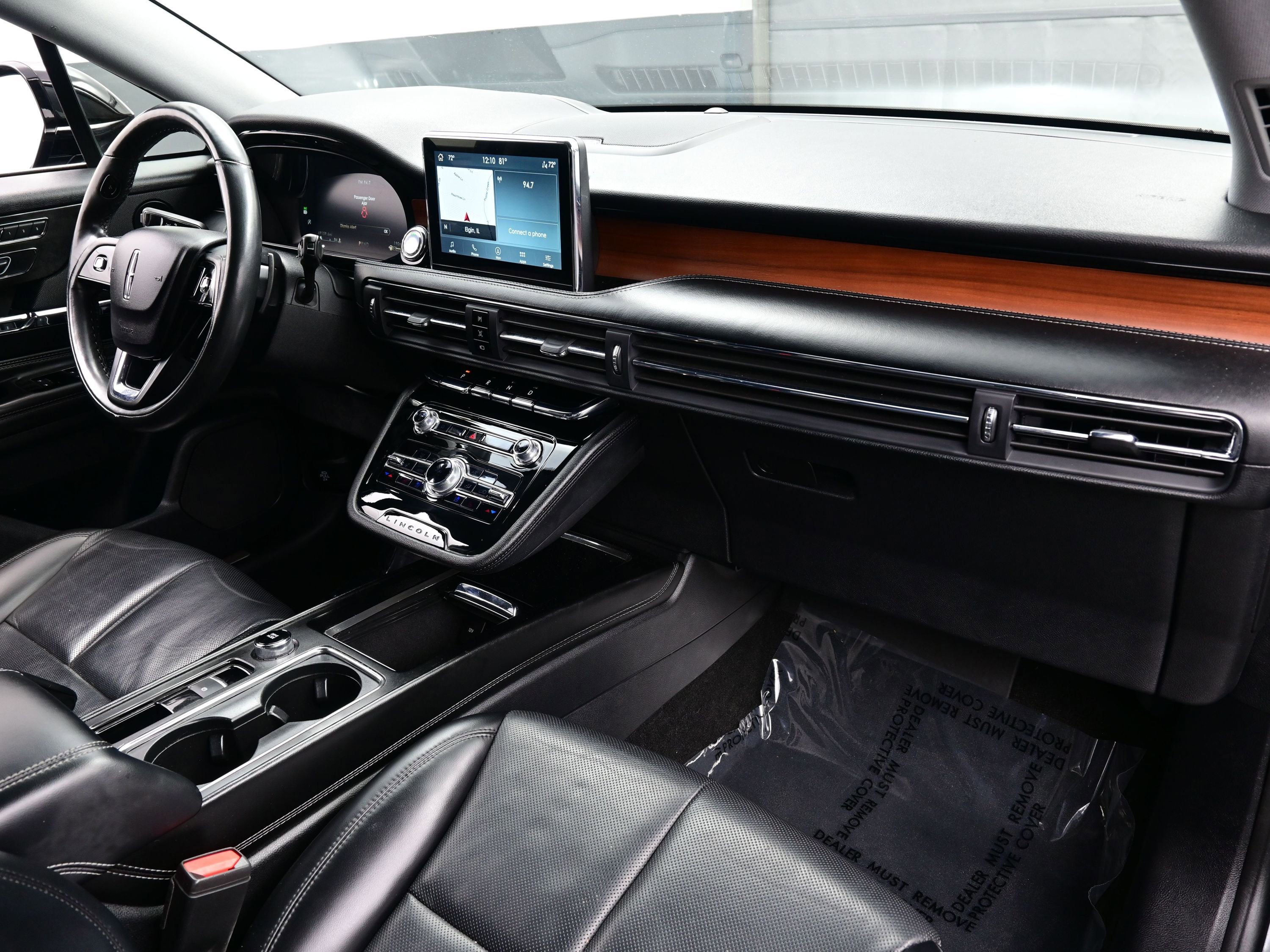 Used 2022 Lincoln Corsair Reserve w/ Equipment Group 201A image 15