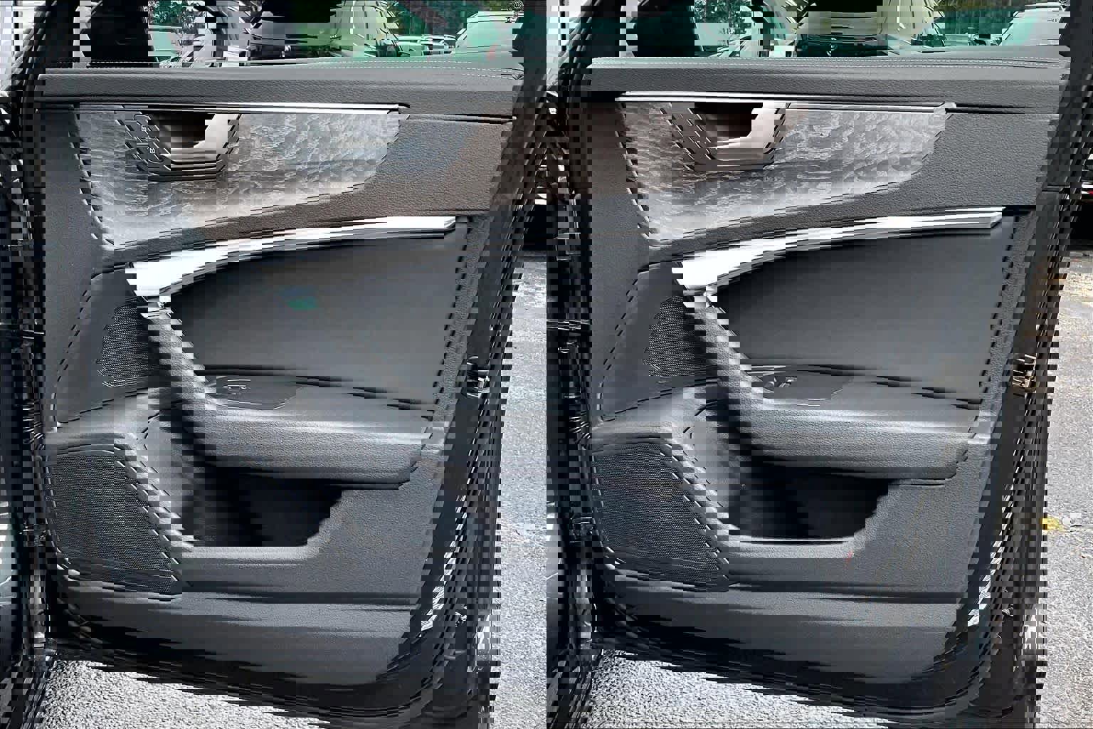 Used 2024 Audi A6 Premium image 23