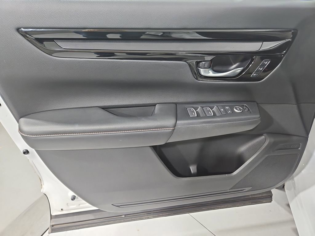 Used 2023 Honda CR-V Sport Touring image 10