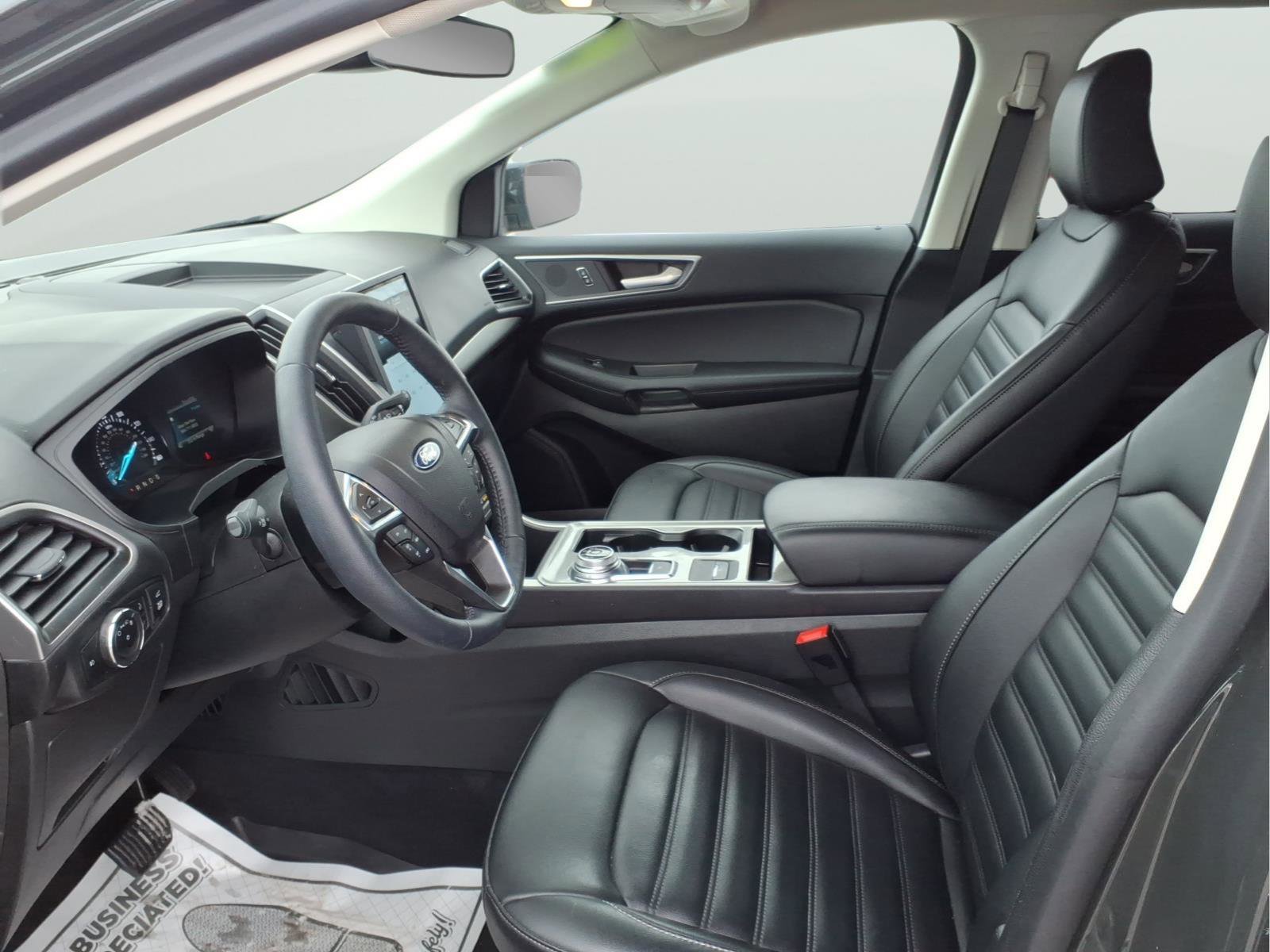 Used 2024 Ford Edge SEL w/ Convenience Package image 11