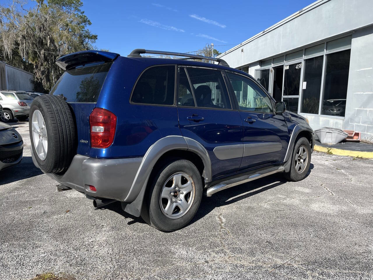 Used 2004 Toyota RAV4 4WD image 2