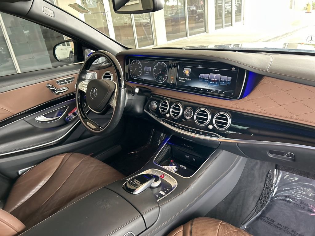 Used 2017 Mercedes-Benz Maybach S 550 4MATIC image 27