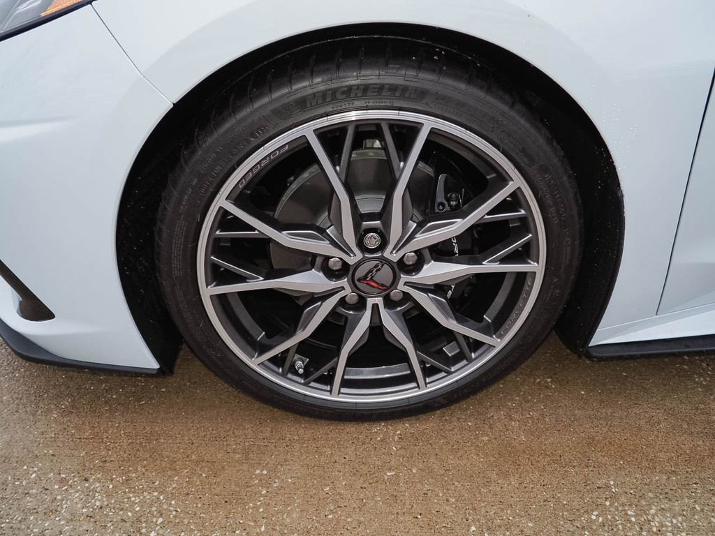 Certified 2023 Chevrolet Corvette Stingray Preferred Cpe w/ Engine Appearance Package image 35
