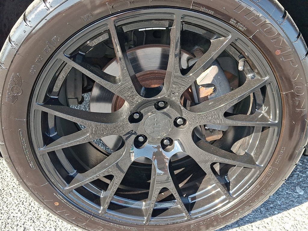 Used 2010 Dodge Challenger R/T RWD image 8