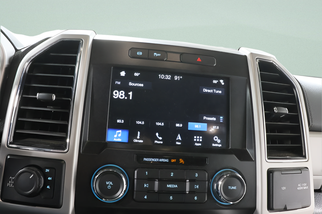 Used 2019 Ford F250 Lariat AWD/4WD image 9