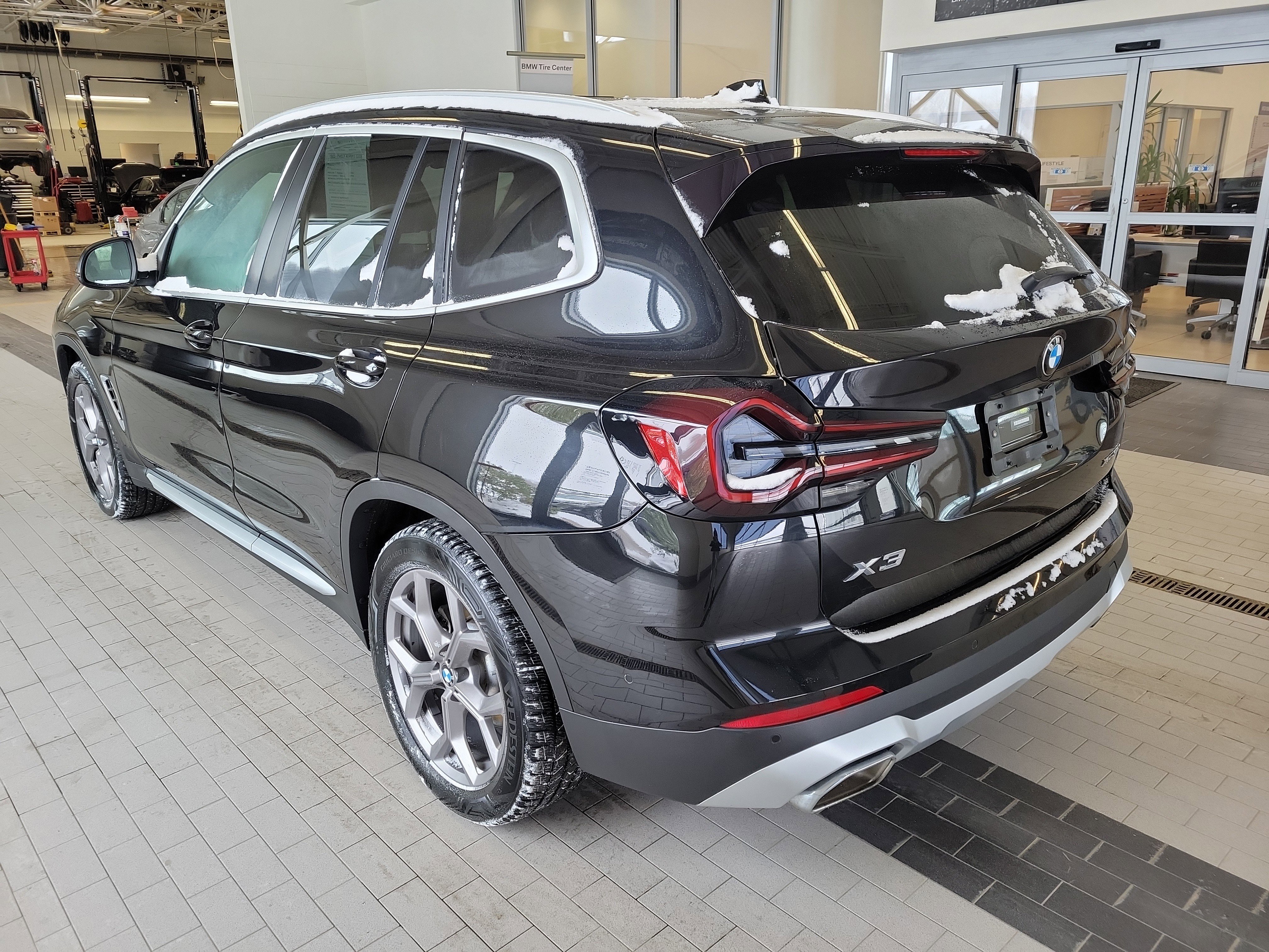 Used 2023 BMW X3 xDrive30i image 7