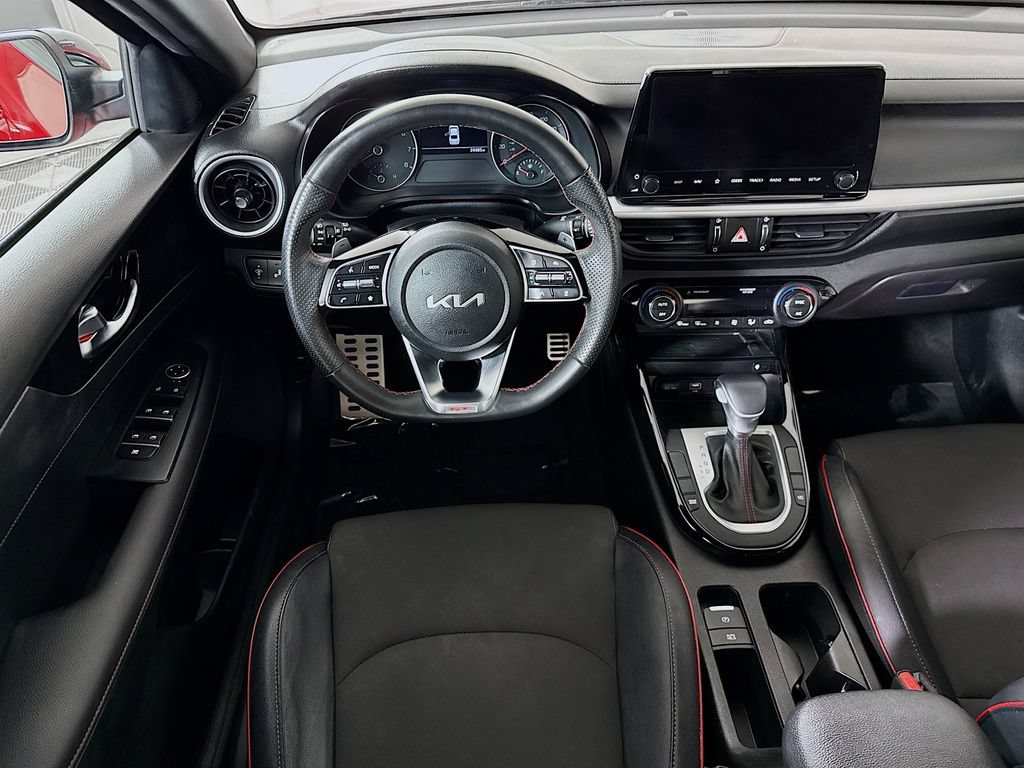 Certified 2023 Kia Forte GT FWD image 4