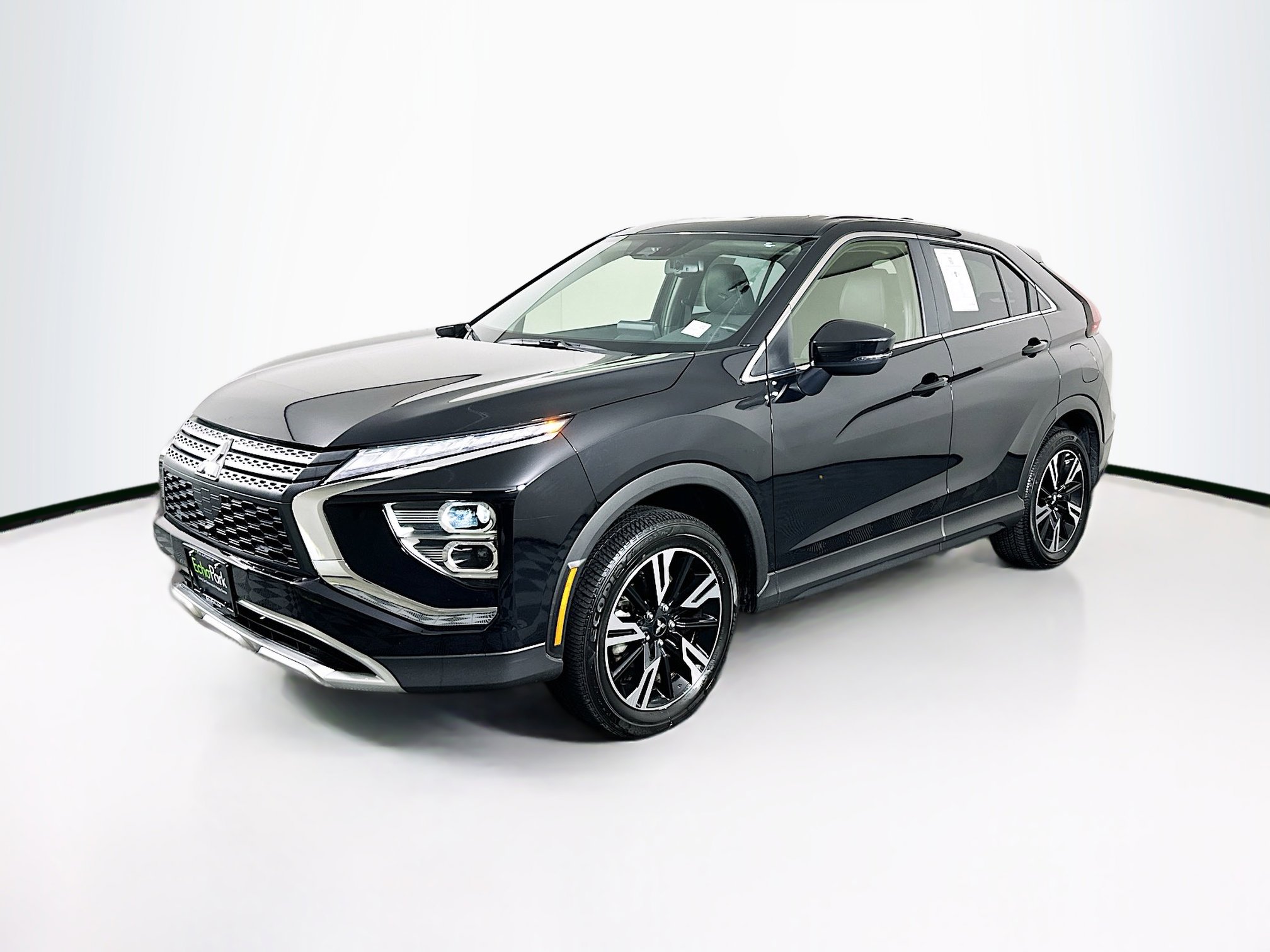 Used 2025 Mitsubishi Eclipse Cross SE AWD/4WD image 3
