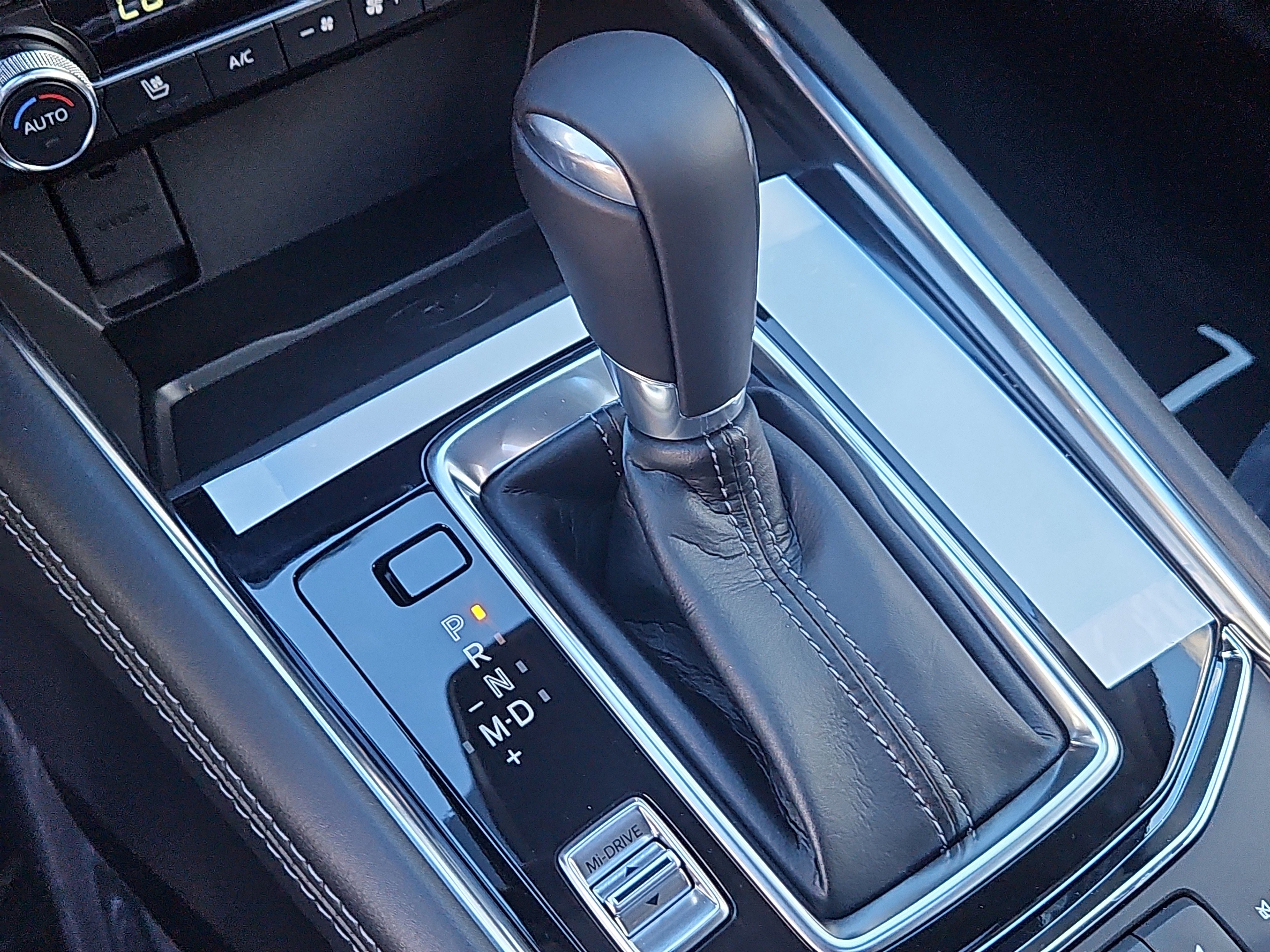 New 2025 MAZDA CX-5 AWD 2.5 S w/ Premium Plus Pkg image 7