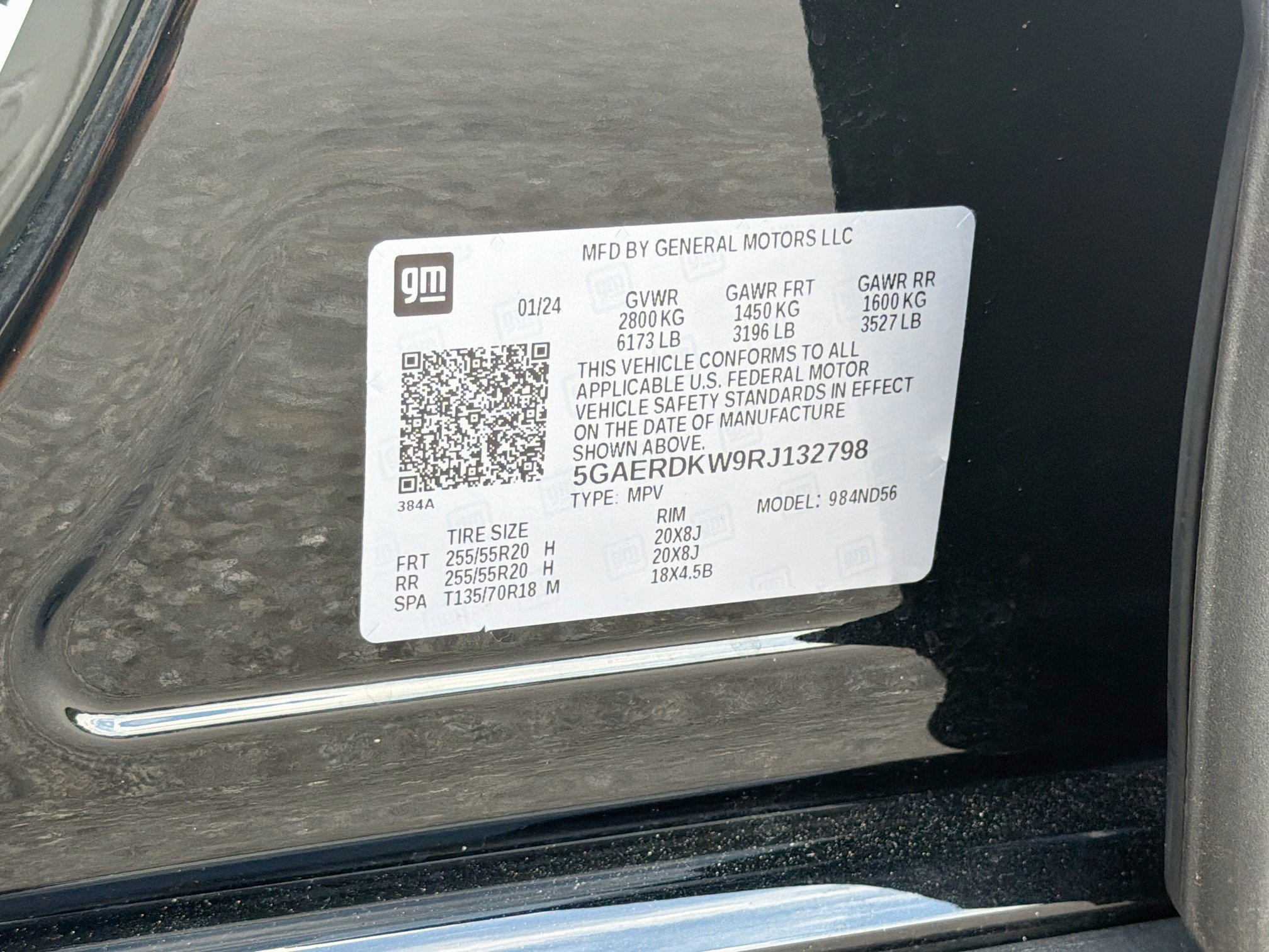 Used 2024 Buick Enclave Avenir w/ Avenir Technology Package FWD image 46