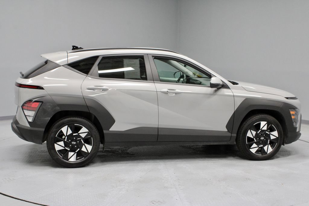 Certified 2025 Hyundai Kona SEL FWD image 7
