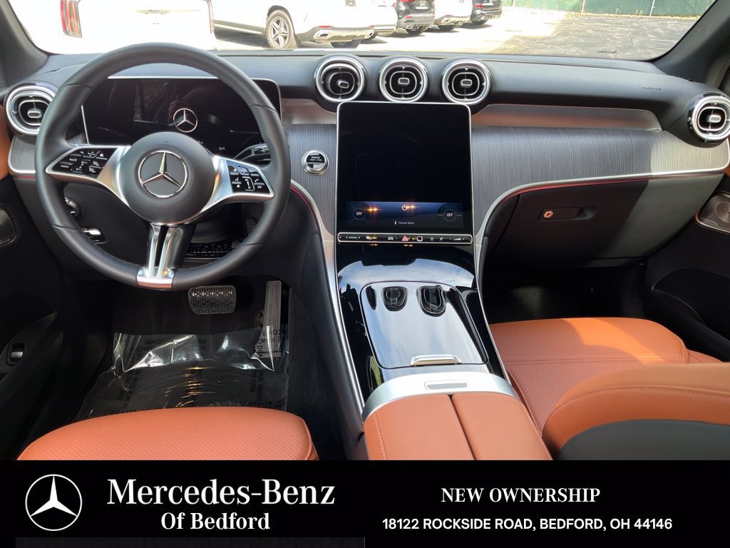 Used 2026 Mercedes-Benz GLC 300 4MATIC image 21