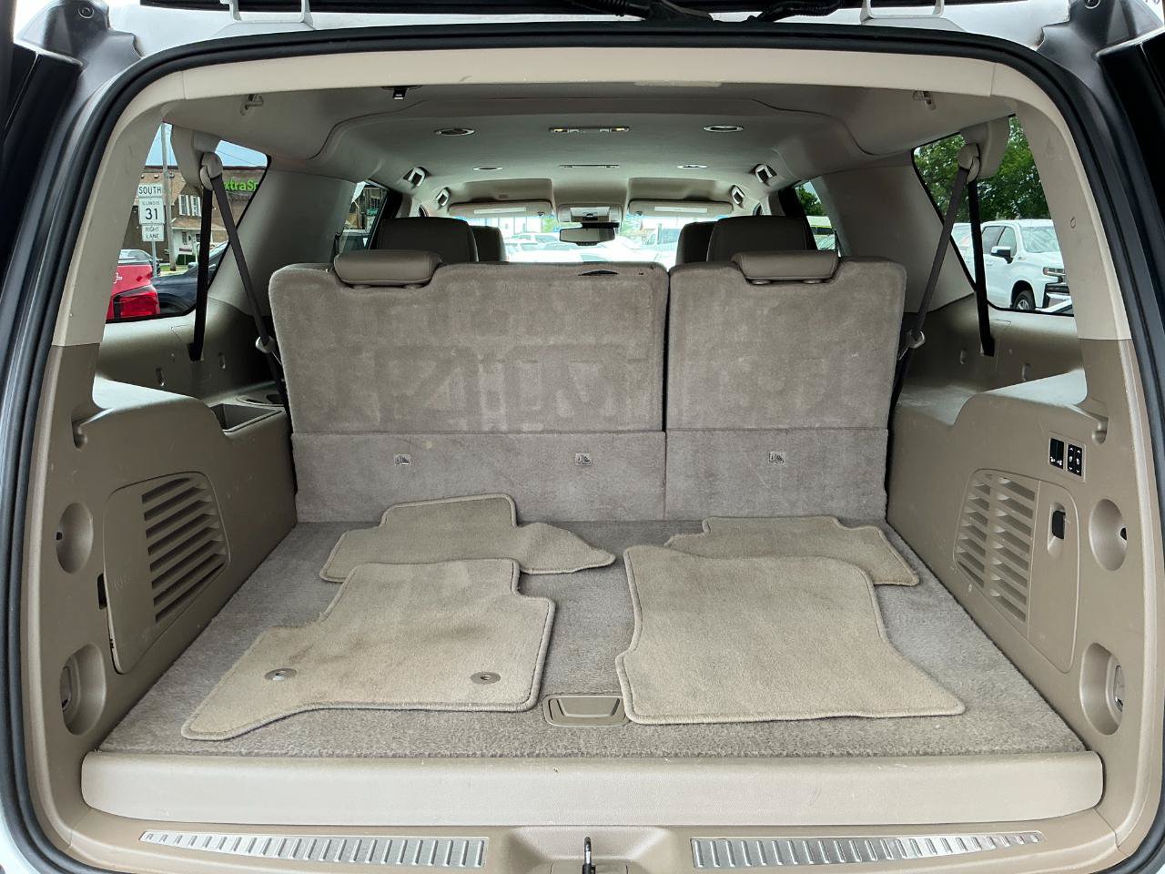 Used 2019 GMC Yukon XL SLT AWD/4WD image 22