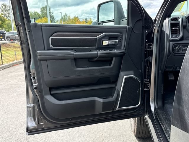 New 2027 RAM 3500 Laramie w/ Night Edition AWD/4WD image 19