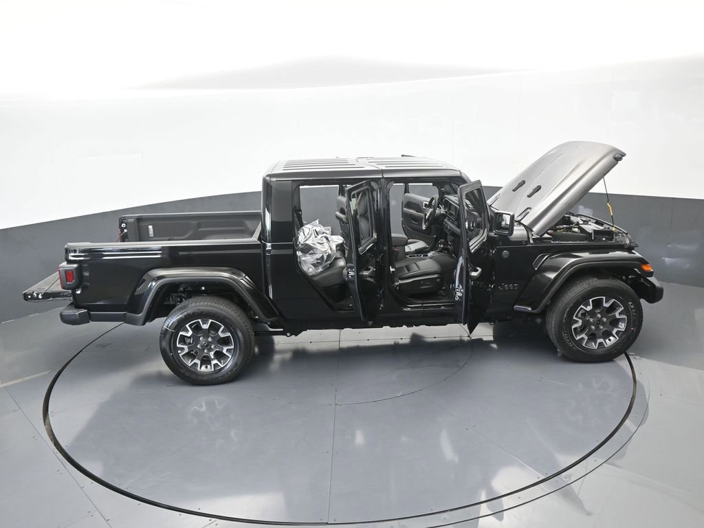 Used 2024 Jeep Gladiator Sport w/ Premium Package image 69