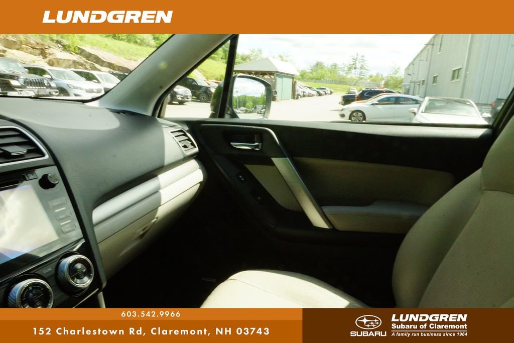 Used 2016 Subaru Forester 2.5i Touring w/ Eyesight & Navigation System AWD/4WD image 24