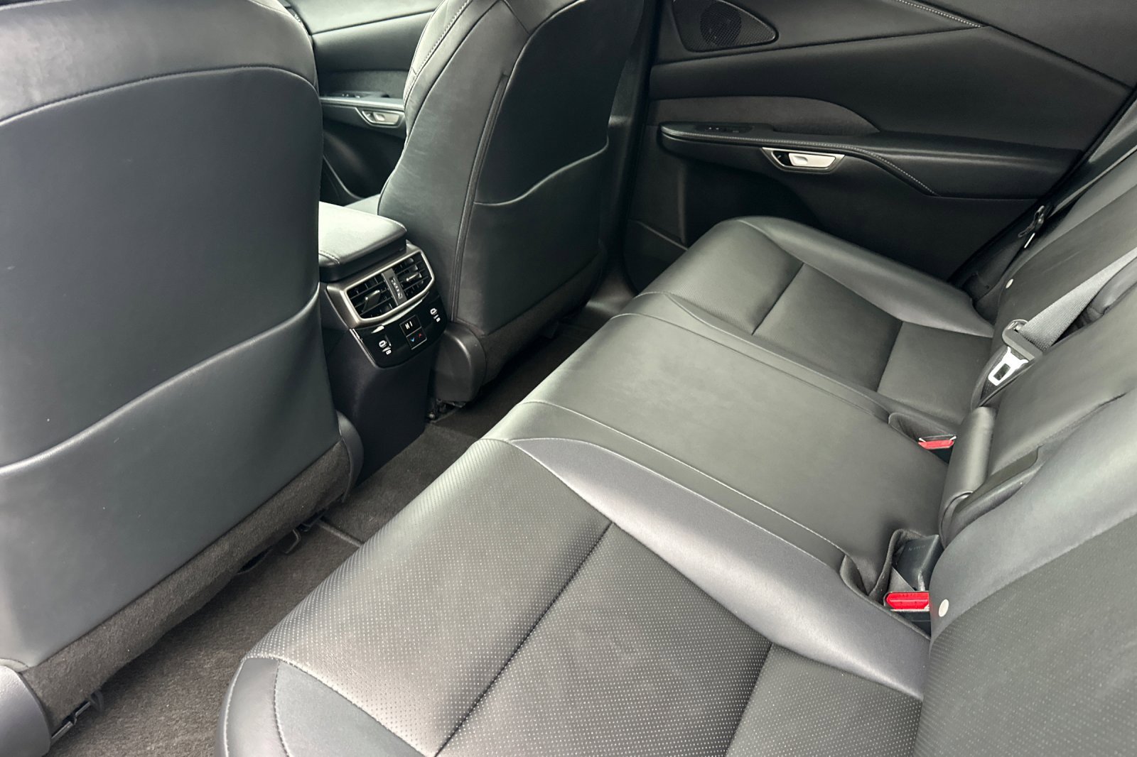 Certified 2024 Lexus RX 350h image 9