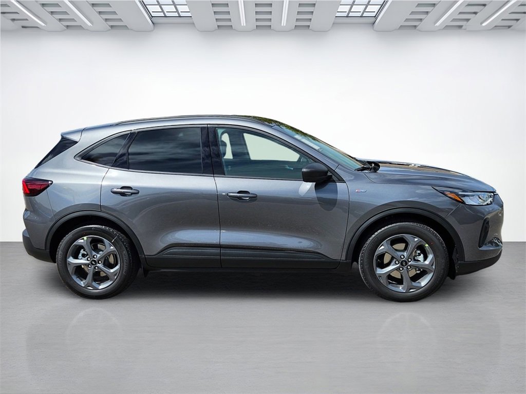 New 2026 Ford Escape ST-Line w/ Tech Pack #1 image 4