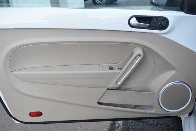 Used 2018 Volkswagen Beetle 2.0T Coast image 14