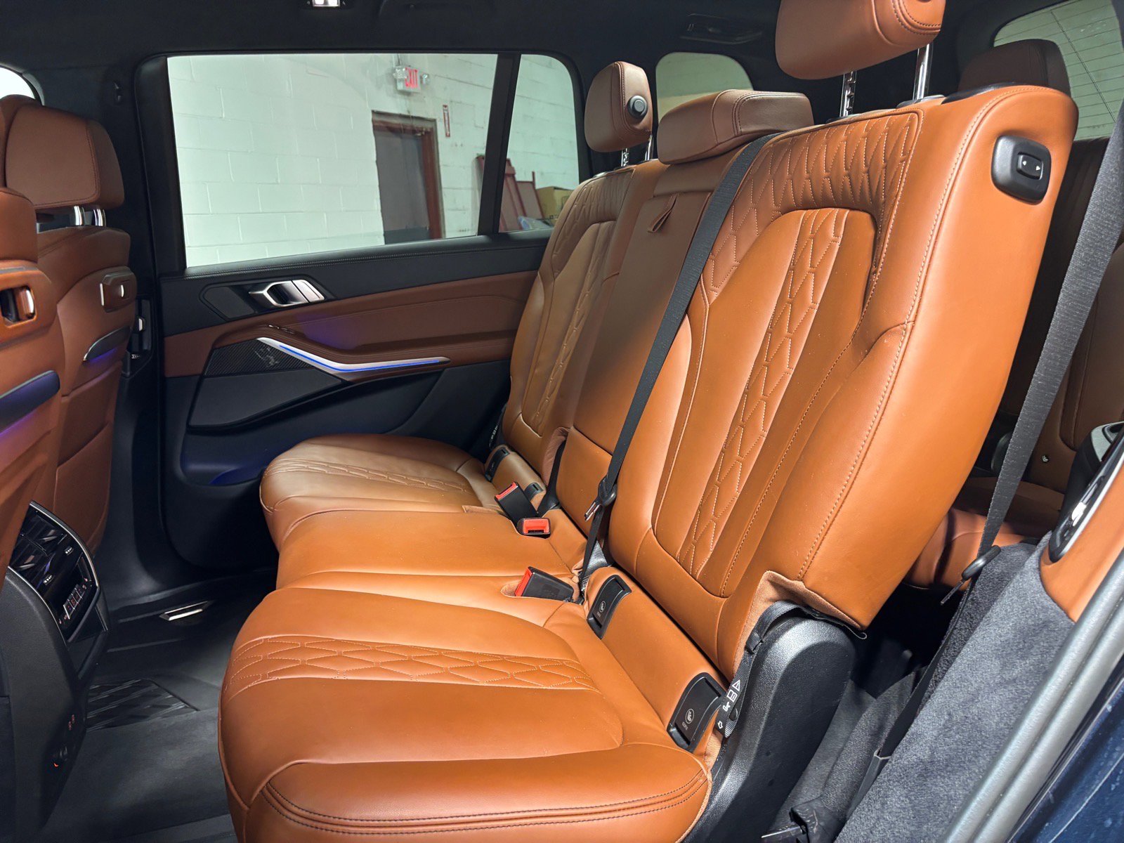 Used 2024 BMW X7 M60i AWD/4WD image 28