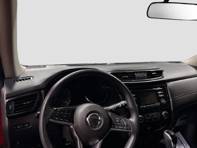 Used 2017 Nissan Rogue S AWD/4WD image 11