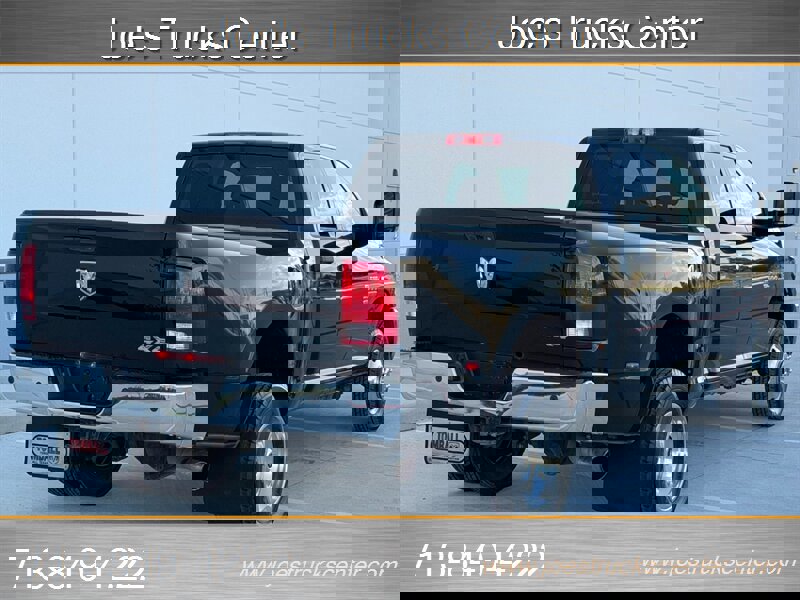 Used 2017 RAM 3500 Tradesman w/ Chrome Appearance Group image 7