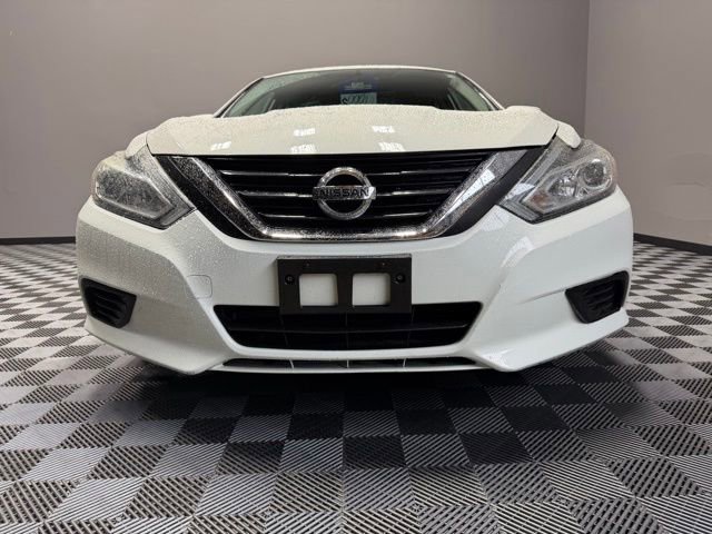 Used 2018 Nissan Altima 2.5 S w/ S Convenience Package FWD image 3