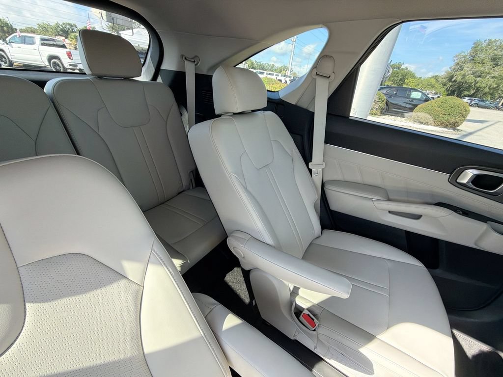 Used 2021 Kia Sorento SX FWD image 16